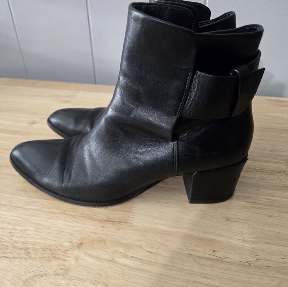Alexander Wang Anja Black Leather Boots Womens Sz 8.5 Block Heel Buckle Closure. - Picture 9 of 14